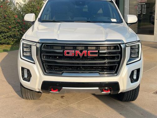 2023 GMC Yukon 4WD AT4