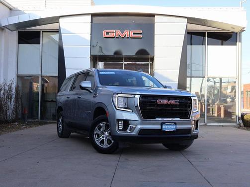 2024 GMC Yukon XL SLE