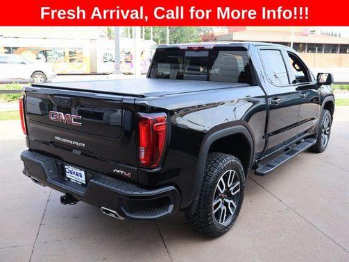Onyx Black 2023 GMC Sierra 1500 AT4