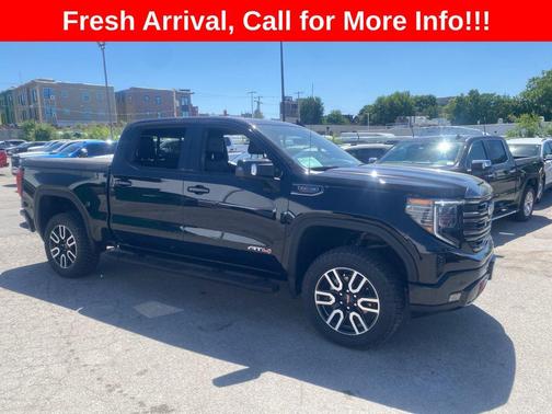 Onyx Black 2023 GMC Sierra 1500 AT4