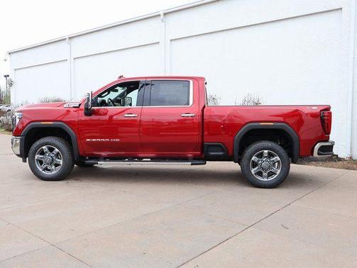 2026 GMC Sierra 2500 SLT