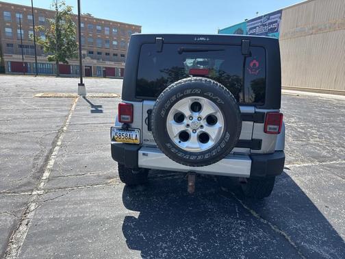 2013 Jeep Wrangler Unlimited Sahara