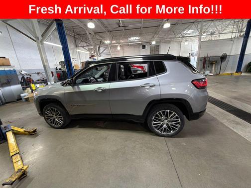 Billet Silver Metallic Clearcoat 2022 Jeep Compass Limited