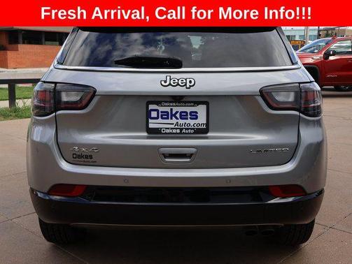Billet Silver Metallic Clearcoat 2022 Jeep Compass Limited