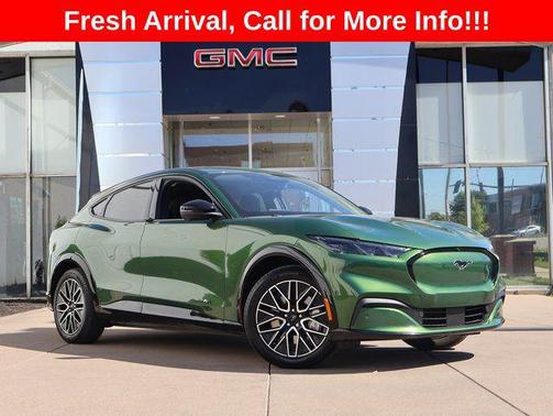 ERUPTION GREEN METALLIC 2024 Ford Mustang Mach-E Premium