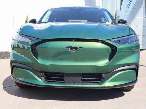 ERUPTION GREEN METALLIC 2024 Ford Mustang Mach-E Premium