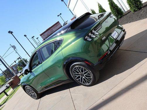 ERUPTION GREEN METALLIC 2024 Ford Mustang Mach-E Premium