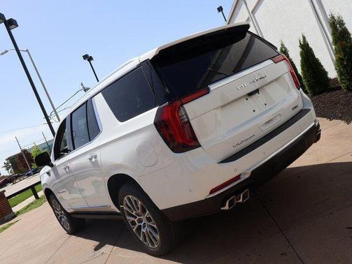 Summit White 2026 GMC Yukon Denali