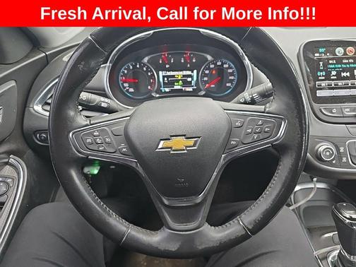 Cajun Red Tintcoat 2018 Chevrolet Malibu LT