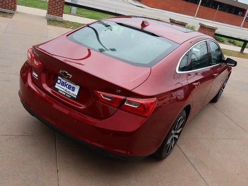 Cajun Red Tintcoat 2018 Chevrolet Malibu LT