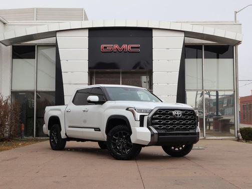 2023 Toyota Tundra Platinum