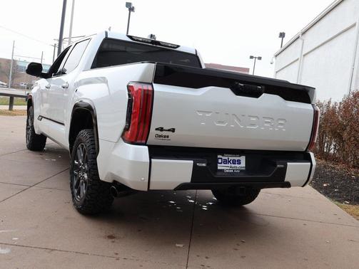 2023 Toyota Tundra Platinum