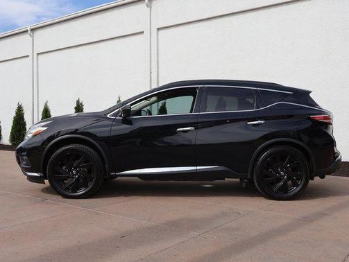 Magnetic Black Metallic 2017 Nissan Murano Platinum