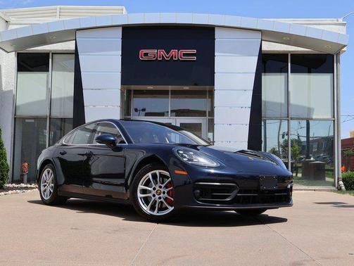 Gentian Blue Metallic 2023 Porsche Panamera 4S