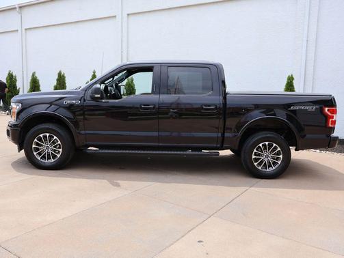 Agate Black Metallic 2019 Ford F-150 XLT