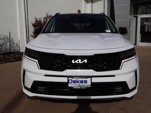 2022 Kia Sorento SX