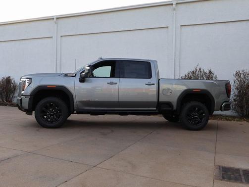 2026 GMC Sierra 2500 AT4