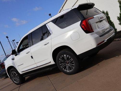 Summit White 2026 GMC Yukon 4WD Elevation