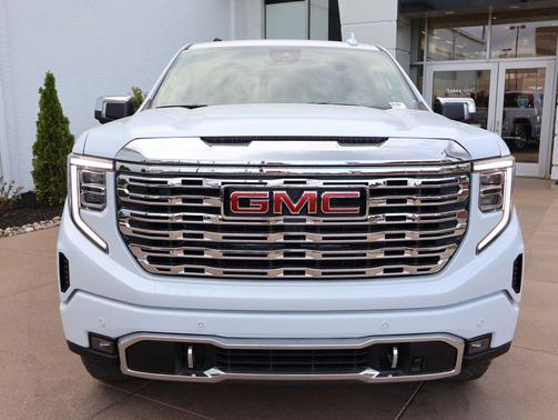 Glacier White Tricoat 2026 GMC Sierra 1500 Denali