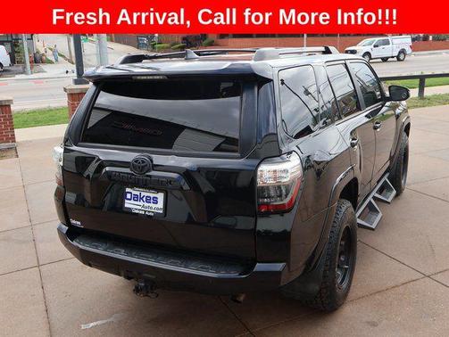 Midnight Black Metallic 2020 Toyota 4Runner SR5
