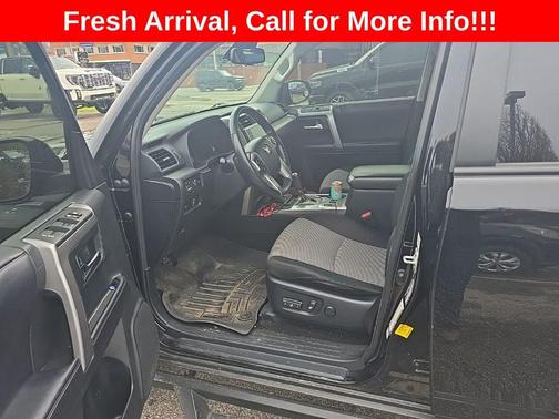 Midnight Black Metallic 2020 Toyota 4Runner SR5