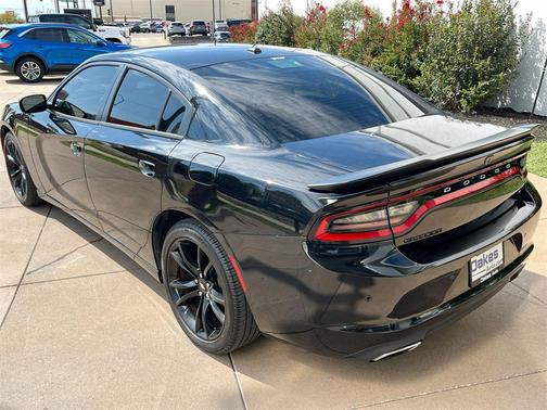 2018 Dodge Charger SXT