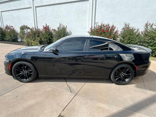 2018 Dodge Charger SXT