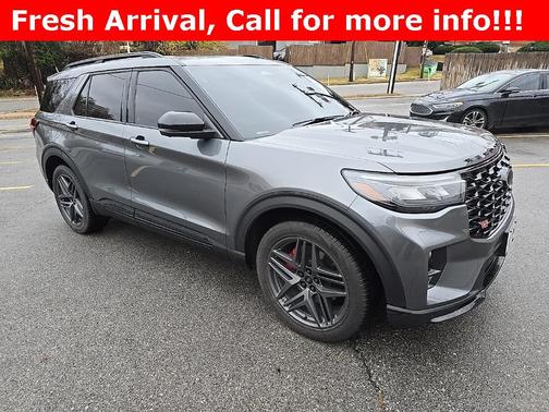 2025 Ford Explorer ST