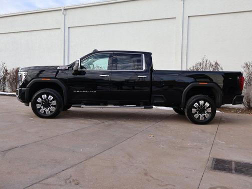 2024 GMC Sierra 3500 Denali
