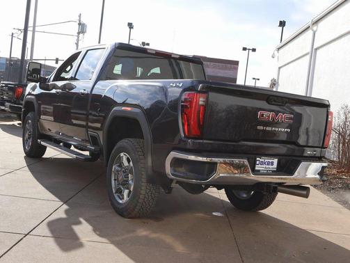 2026 GMC Sierra 2500 SLT