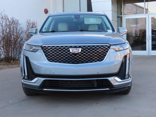 2025 Cadillac XT6 Premium Luxury AWD