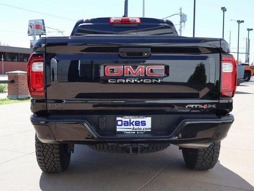 Onyx Black 2024 GMC Canyon AT4X