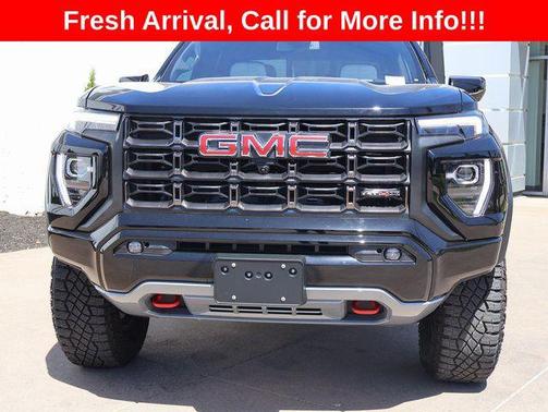 Onyx Black 2024 GMC Canyon AT4X