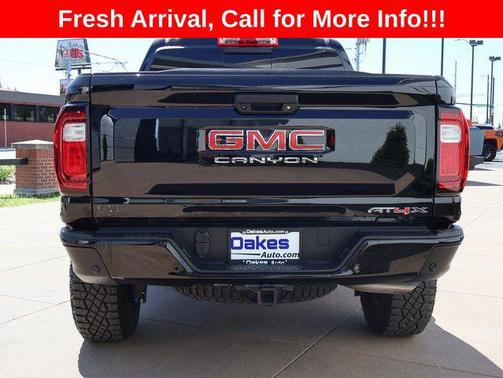Onyx Black 2024 GMC Canyon AT4X