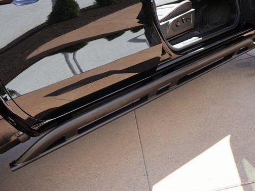 Onyx Black 2024 GMC Canyon AT4X