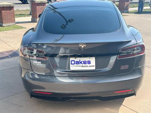 2021 Tesla Model S Plaid