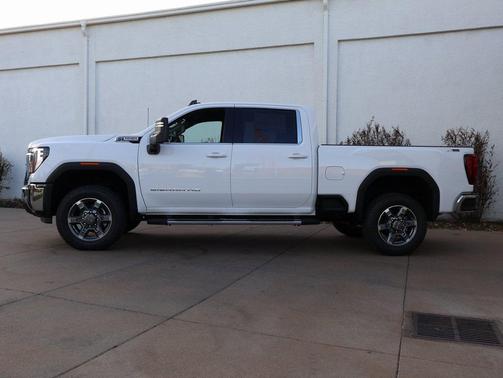 2026 GMC Sierra 2500 SLE