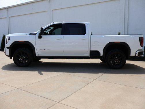 Summit White 2026 GMC Sierra 2500 AT4
