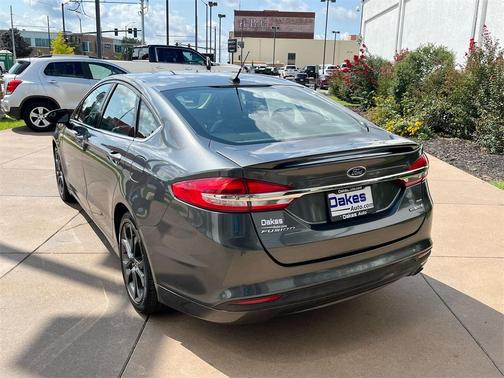 2018 Ford Fusion Hybrid SE