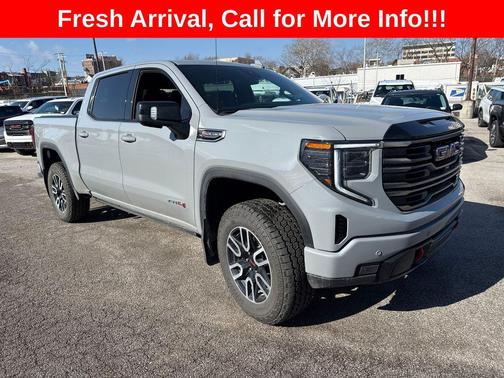 2025 GMC Sierra 1500 AT4