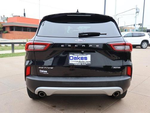 Black Metallic 2025 Ford Escape Active