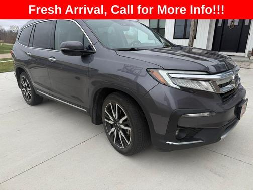 Modern Steel Metallic 2019 Honda Pilot Elite