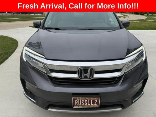 Modern Steel Metallic 2019 Honda Pilot Elite