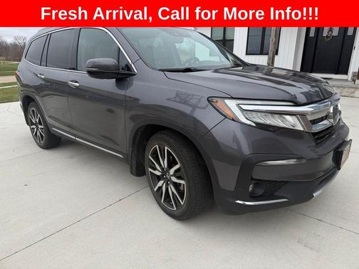 Modern Steel Metallic 2019 Honda Pilot Elite