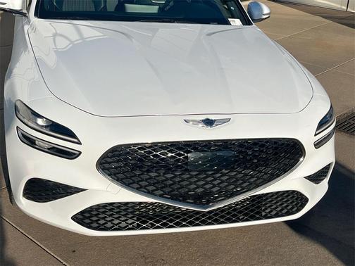 2023 Genesis G70 2.0T AWD