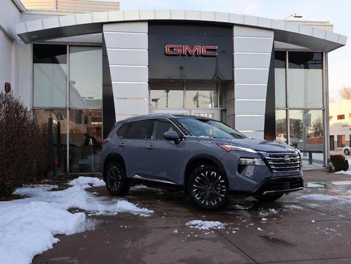 2024 Nissan Rogue Platinum