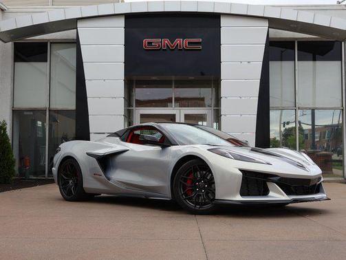 Silver Flare Metallic 2024 Chevrolet Corvette Z06