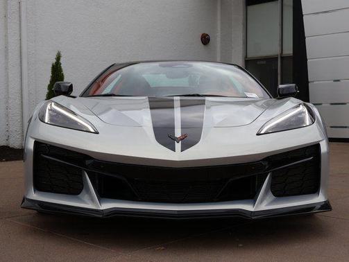 Silver Flare Metallic 2024 Chevrolet Corvette Z06