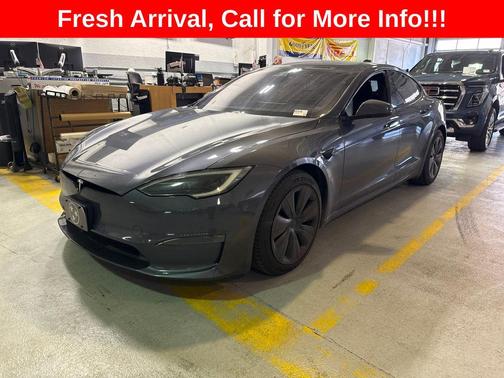 2022 Tesla Model S Base