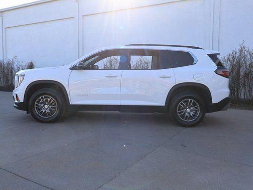 2025 GMC Acadia AWD Elevation